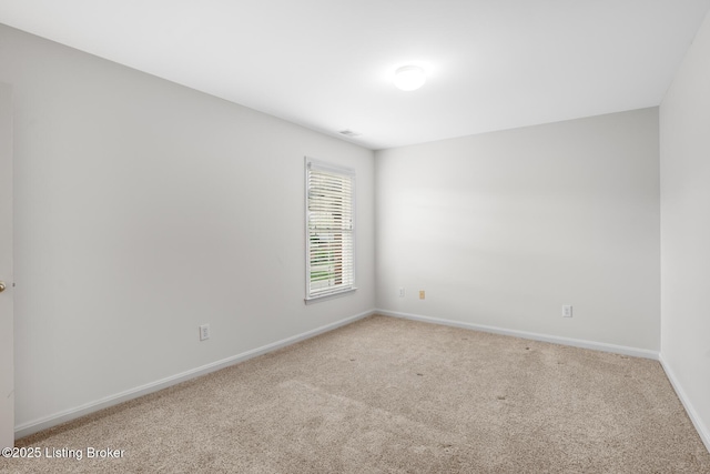 10121 Cave Creek Rd, Louisville, KY 40223 - empty room with carpet flooring and baseboards