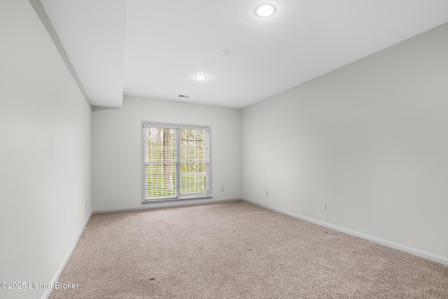 10121 Cave Creek Rd, Louisville, KY 40223 - carpeted spare room with recessed lighting and baseboards
