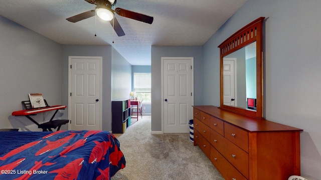 512 Valley College Dr, Louisville, KY 40272 - bedroom with light carpet and ceiling fan