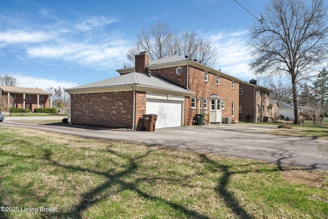 2428 Chattesworth Ln, Louisville, KY 40242 - photo 3