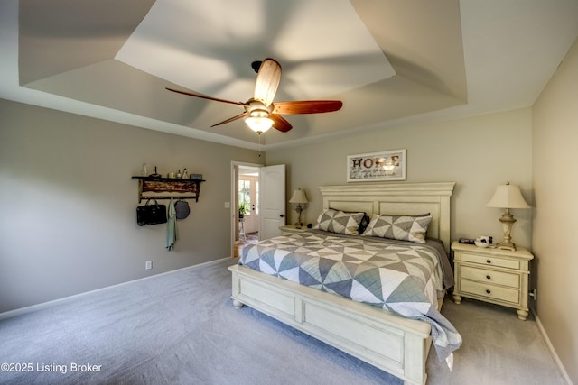 4605 Clarkhurst Cir, Smithfield, KY 40068 - bedroom featuring a tray ceiling, carpet floors, baseboards, and ceiling fan