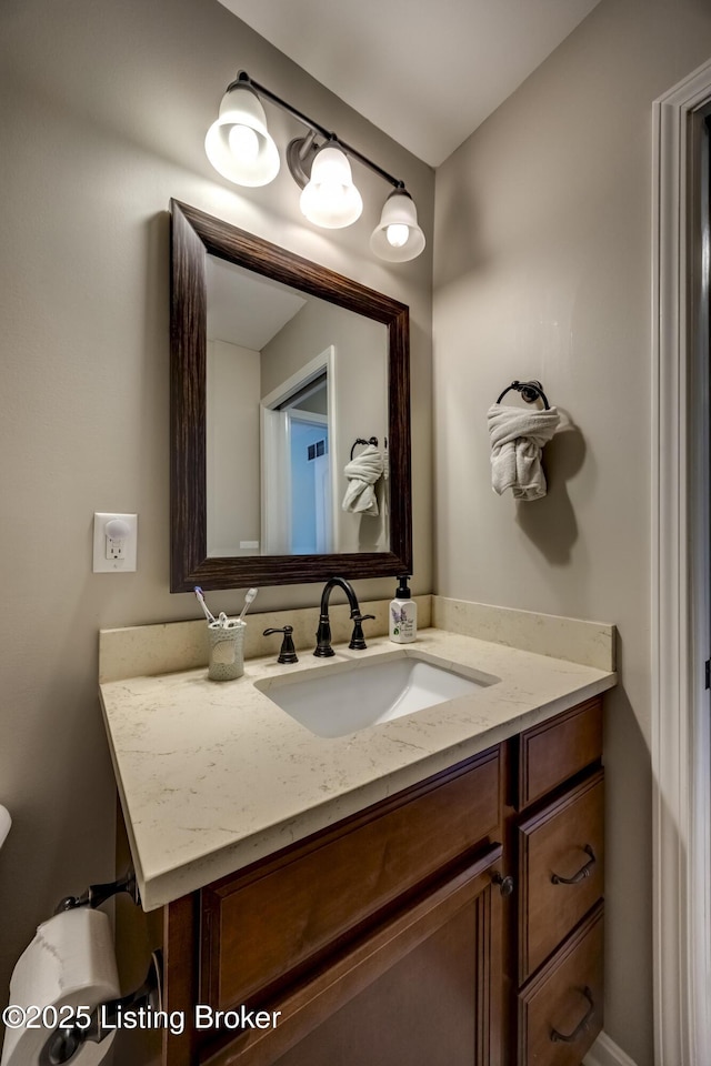 4605 Clarkhurst Cir, Smithfield, KY 40068 - half bathroom featuring vanity