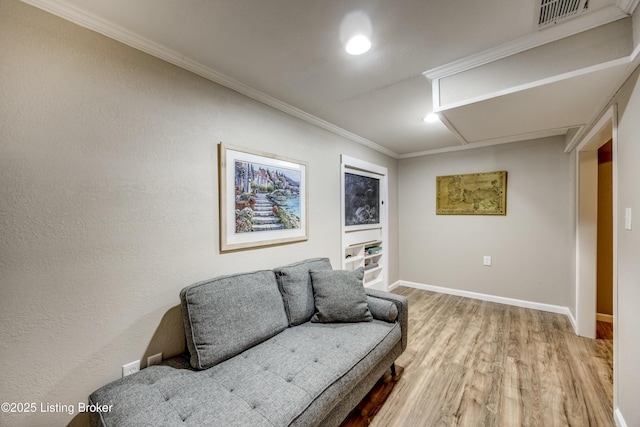 4605 Clarkhurst Cir, Smithfield, KY 40068 - living area featuring light wood finished floors, baseboards, and crown molding