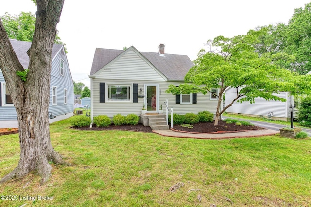 631 Marquette Dr, Louisville, KY 40222 - photo 1