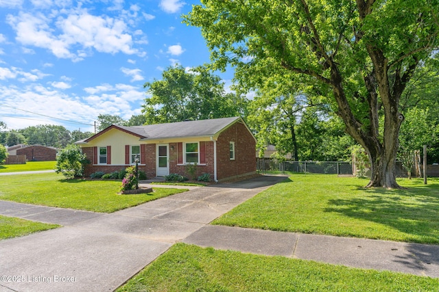 5612 Oakridge Pl, Louisville, KY 40229 - ranch-style house featuring brick siding and concrete driveway