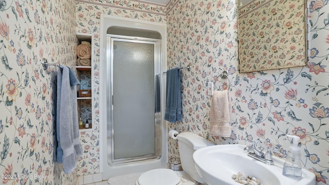 316 E Cross Main St, New Castle, KY 40050 - full bath featuring wallpapered walls, a shower stall, a sink, and toilet