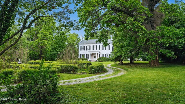 316 E Cross Main St, New Castle, KY 40050 - view of grassy yard