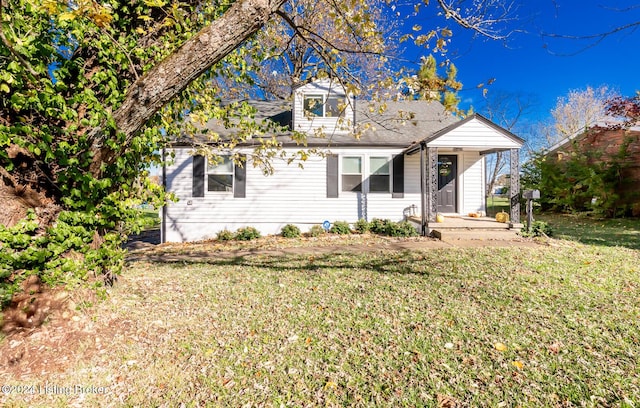 116 Fairview Ct, Eminence, KY 40019 - view of front of home with a front lawn
