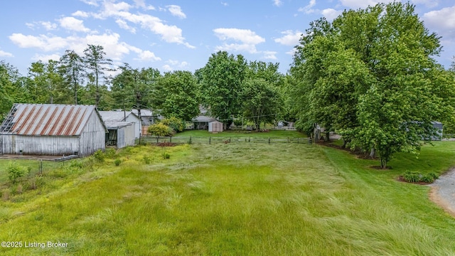 793 Samuels Loop, Coxs Creek, KY 40013 - view of yard with an outdoor structure
