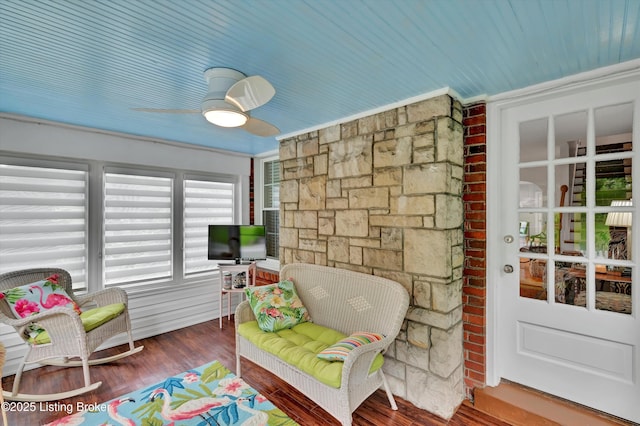 2501 Newburg Rd, Louisville, KY 40205 - living area featuring a ceiling fan, wood finished floors, and crown molding