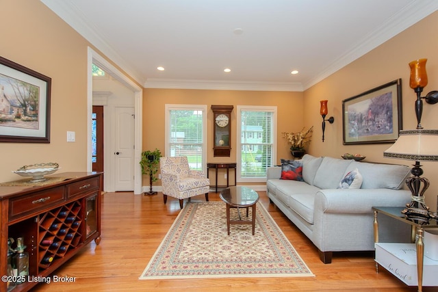 9200 Axminster Dr, Louisville, KY 40299 - living area with light wood-style floors, crown molding, recessed lighting, and baseboards
