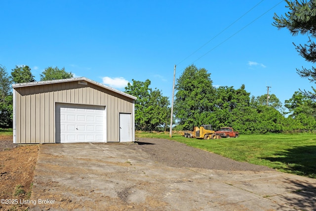 1415 Zoneton Rd, Shepherdsville, KY 40165 - detached garage featuring concrete driveway