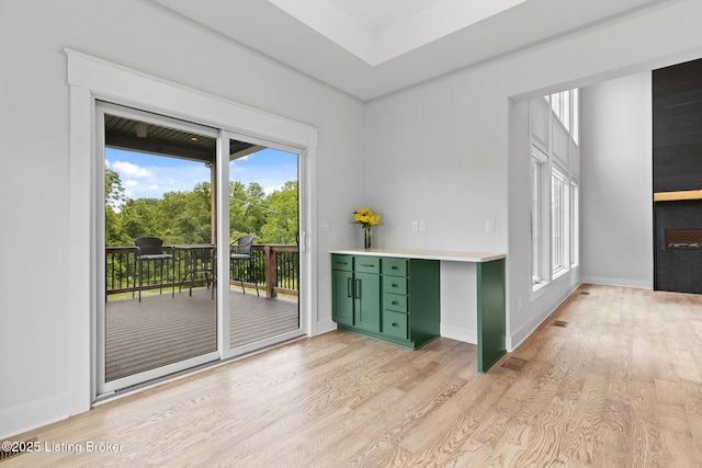 118 Stable Way, Jeffersonville, IN 47130 - bar area featuring light wood-style floors and baseboards