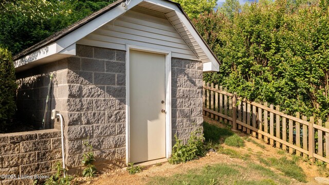 9510 Stonelanding Pl, Louisville, KY 40272 - photo 13
