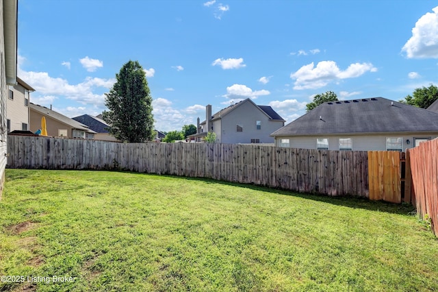 11601 Top Walnut Loop, Louisville, KY 40229 - view of yard featuring a residential view