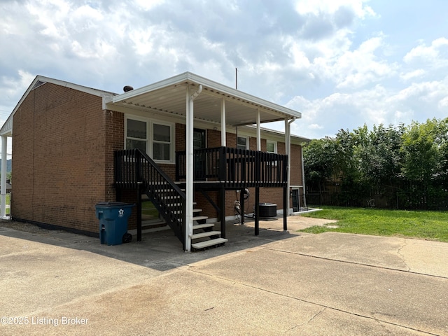 11302 Deering Rd, Louisville, KY 40272 - manufactured / mobile home featuring brick siding and a front lawn