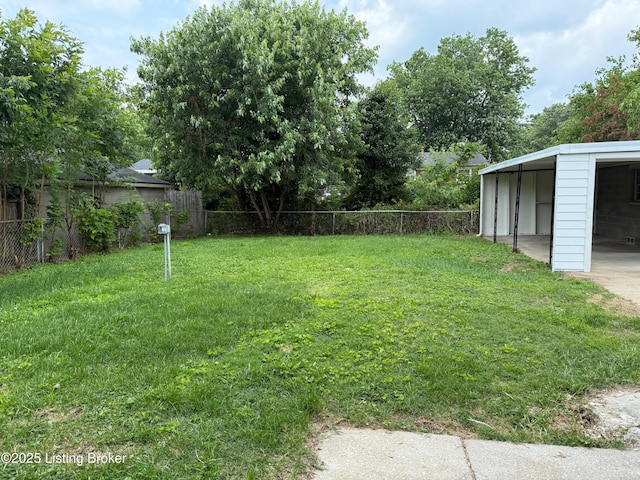 11302 Deering Rd, Louisville, KY 40272 - view of yard
