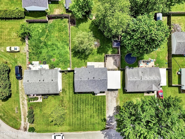 6106 Dobson Ct, Louisville, KY 40229 - drone / aerial view