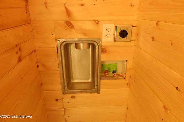 255 Little Cabin Ln, Falls Of Rough, KY 40119 - laundry view of wood walls