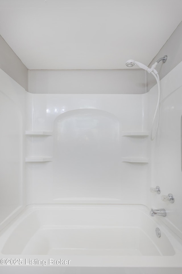 125 N Walnut St, Cynthiana, KY 41031 - bathroom featuring shower / washtub combination