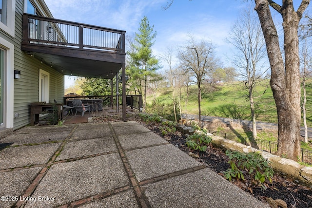 1140 Rostrevor Cir, Louisville, KY 40205 - view of patio with a deck