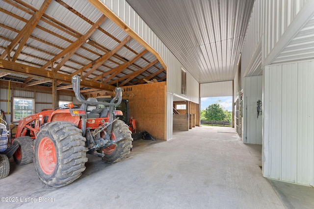 684 Cheslon Rd, Munfordville, KY 42765 - garage featuring metal wall