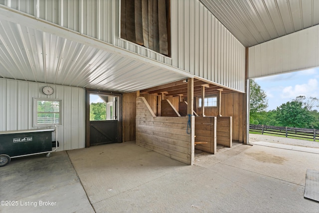 684 Cheslon Rd, Munfordville, KY 42765 - view of horse barn