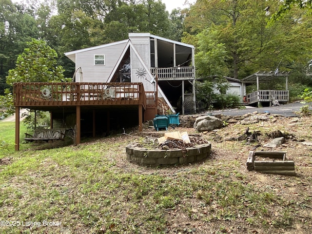 682 Hornback Mill Ln, Leitchfield, KY 42754 - rear view of property featuring an outdoor fire pit, a deck, and stairs