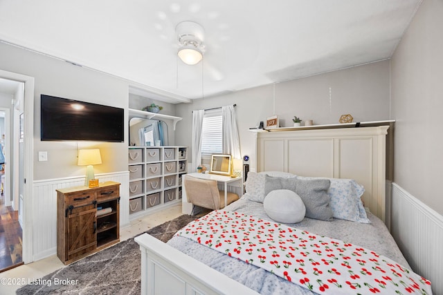 7513 Merlyn Cir, Louisville, KY 40214 - bedroom featuring wainscoting