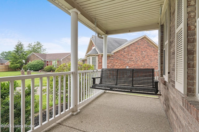5704 Bartview Ct, Louisville, KY 40229 - view of balcony