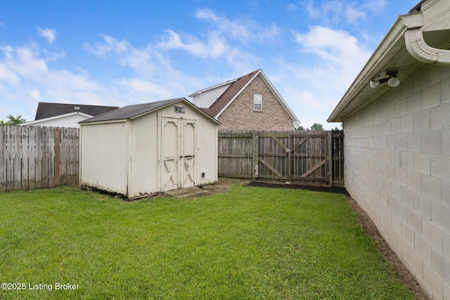 5704 Bartview Ct, Louisville, KY 40229 - view of yard