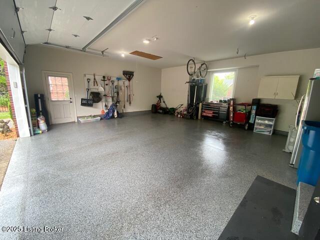 3908 Keal Run Way, Louisville, KY 40241 - view of garage