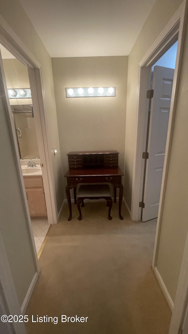 123 Westwind Trl, Bardstown, KY 40004 - hallway featuring light colored carpet and baseboards