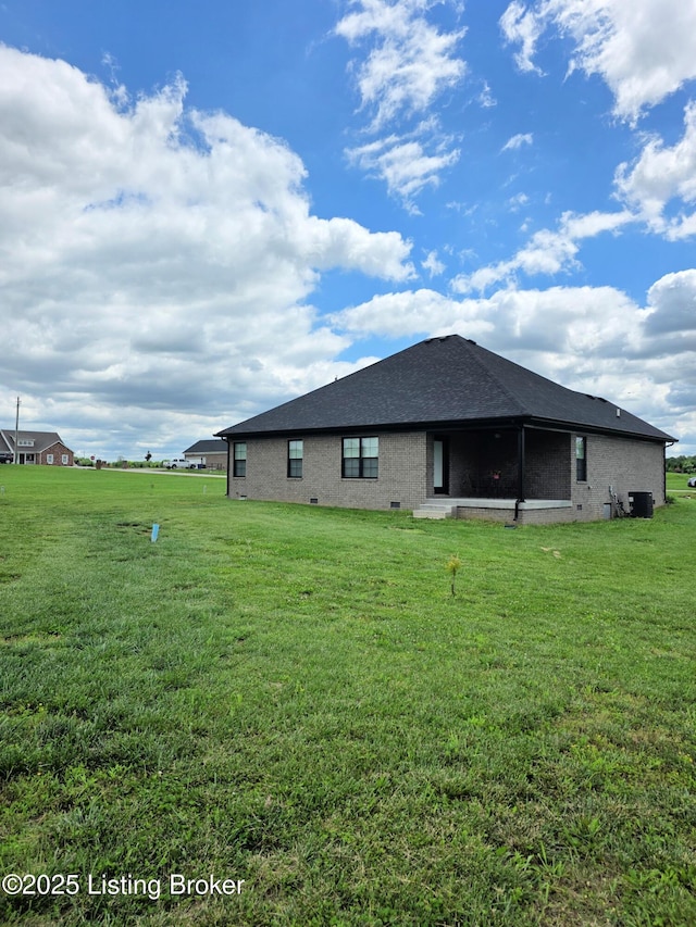 202 Elizabeth Way, Bardstown, KY 40004 - rear view of property featuring a lawn and brick siding