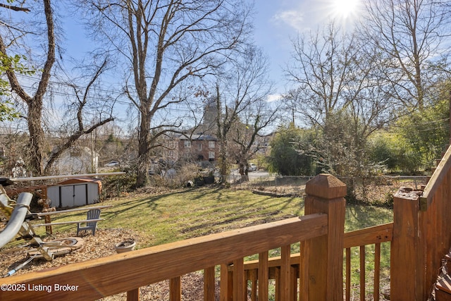715 Woodland Ave, Frankfort, KY 40601 - view of yard