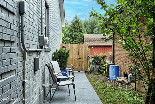 1507 Glenrock Rd, Louisville, KY 40216 - view of patio with a shed