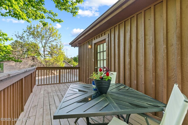 3804 Grassy Creek Dr, Lexington, KY 40503 - deck with outdoor dining space