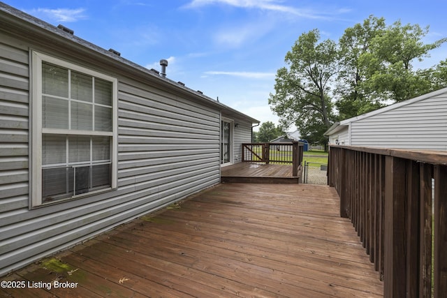 6821 James Madison Way, Louisville, KY 40272 - view of deck