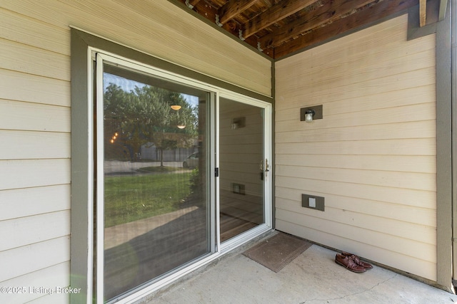10304 Southern Meadows Dr Unit 101, Louisville, KY 40241 - view of exterior entry