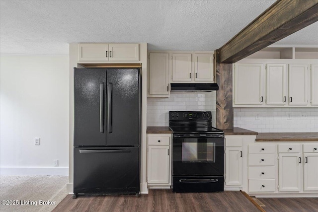 10711 Jefferson Hill Rd, Fairdale, KY 40118 - kitchen featuring black appliances, under cabinet range hood, dark countertops, a textured ceiling, and dark wood-style floors
