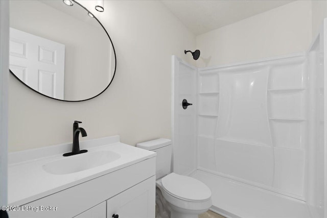 10711 Jefferson Hill Rd, Fairdale, KY 40118 - bathroom featuring vanity, toilet, and a shower