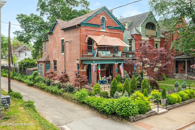 1315 S 1st St, Louisville, KY 40208 - photo 2