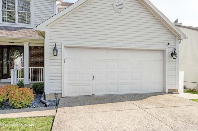 12308 Dominion Way, Louisville, KY 40299 - garage with driveway