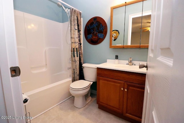 42 Rolling Ridge Ct, Brandenburg, KY 40108 - bathroom featuring toilet, vanity, shower / bath combo with shower curtain, and ceiling fan