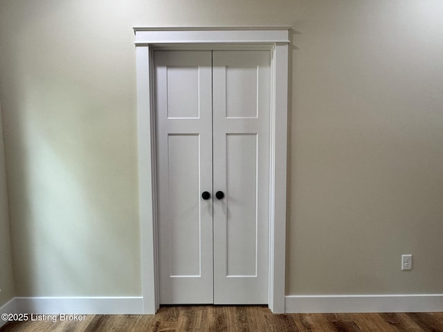 57 Malvern Ct, Brandenburg, KY 40108 - detailed view of baseboards and wood finished floors