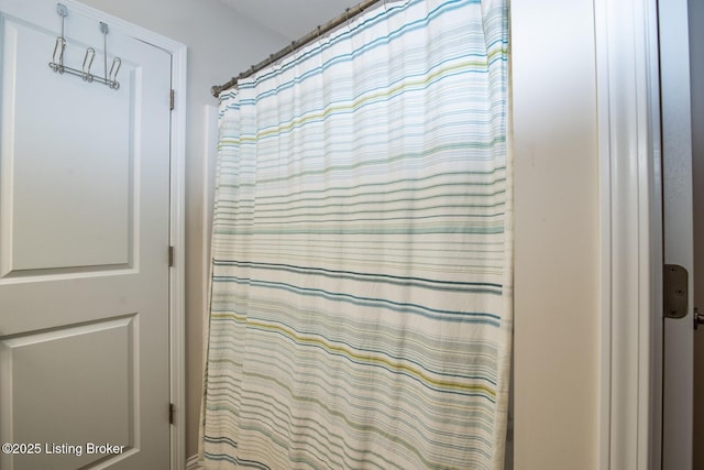 58 Sissy Ct, Elizabethtown, KY 42701 - view of full bathroom