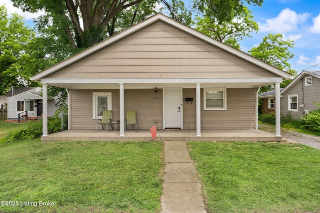 1641 Taylor Ave, Louisville, KY 40213 - bungalow-style house featuring a porch and a front lawn