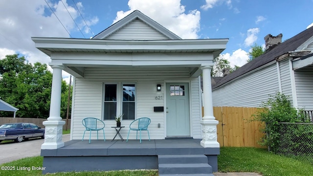 621 E Kentucky St, Louisville, KY 40203 - view of front of property featuring a porch