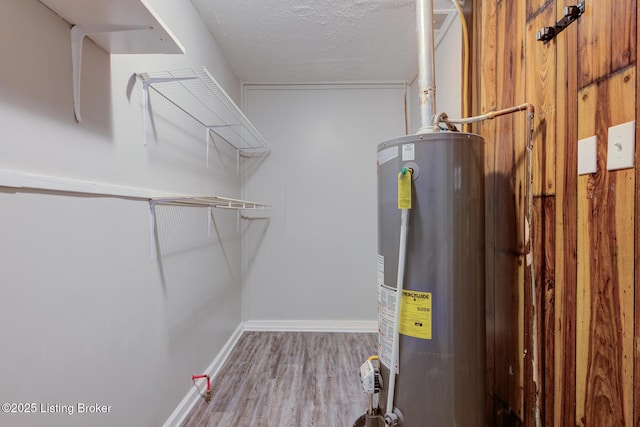 13500 Greystone Ave, Louisville, KY 40272 - utilities featuring gas water heater