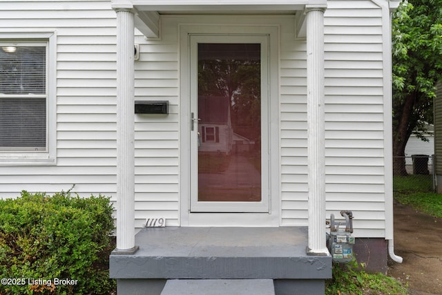 1119 Carlisle Ave, Louisville, KY 40215 - view of doorway to property